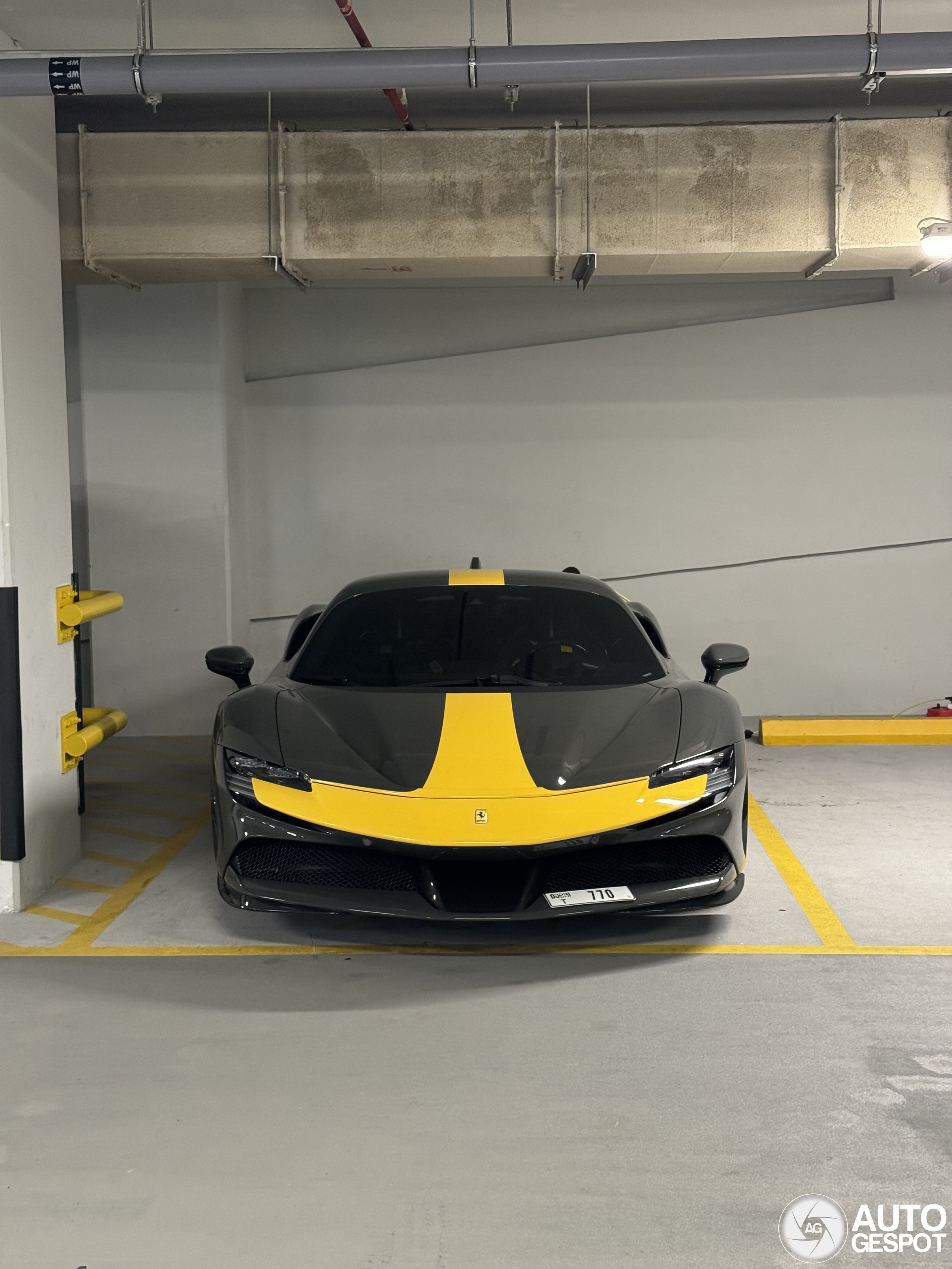 Ferrari SF90 Stradale Assetto Fiorano