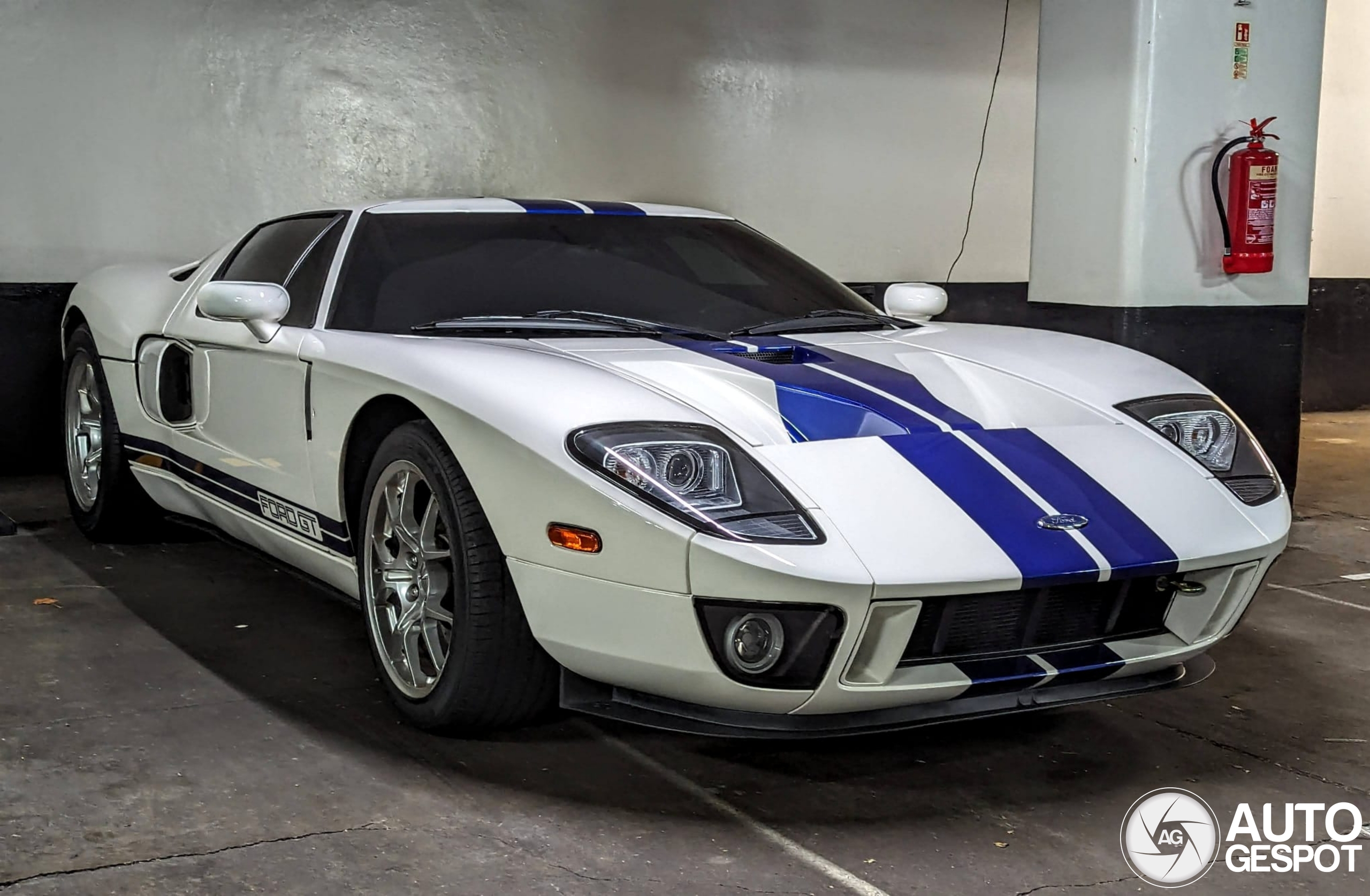 Ford GT