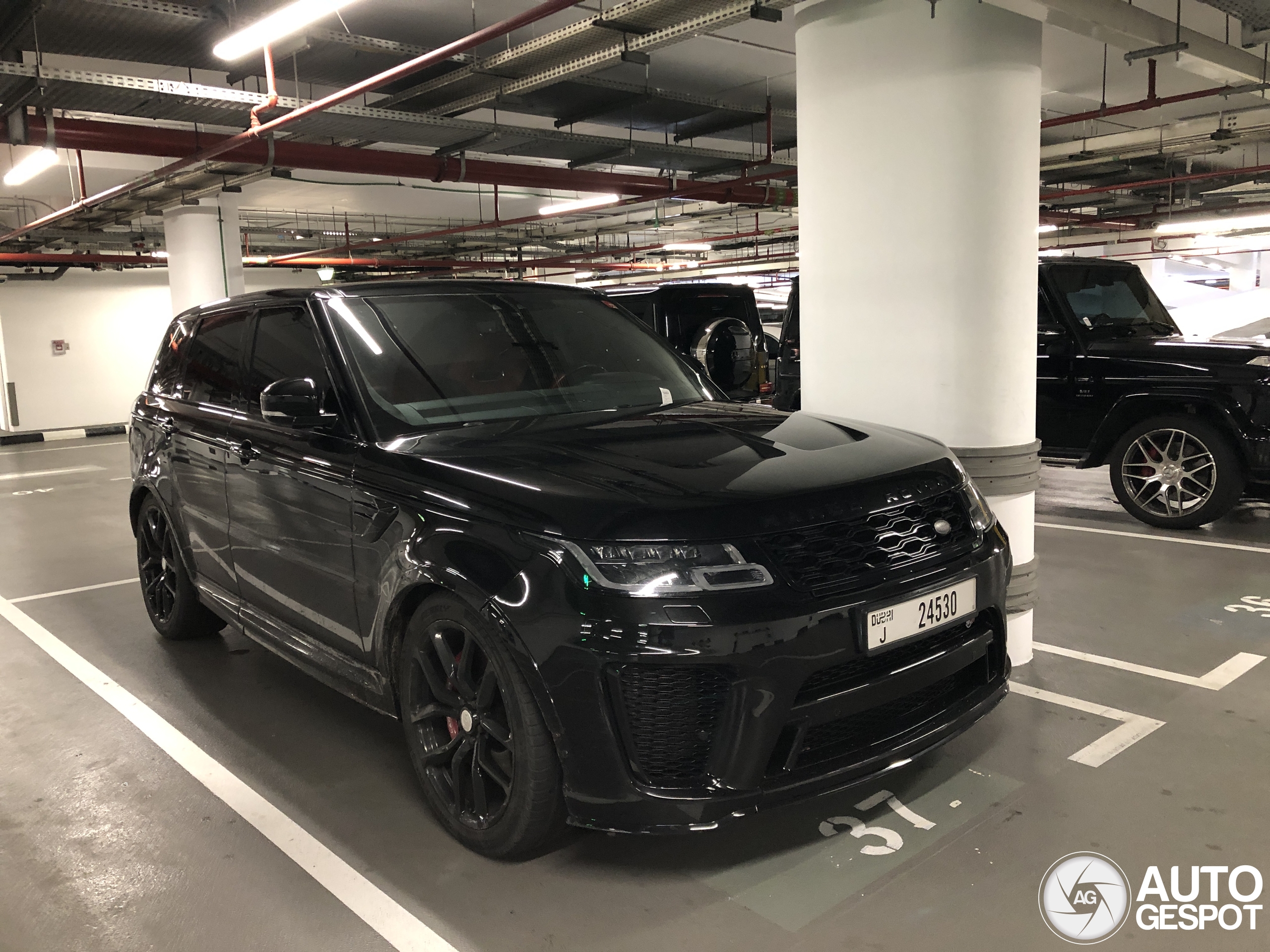 Land Rover Range Rover Sport SVR 2018