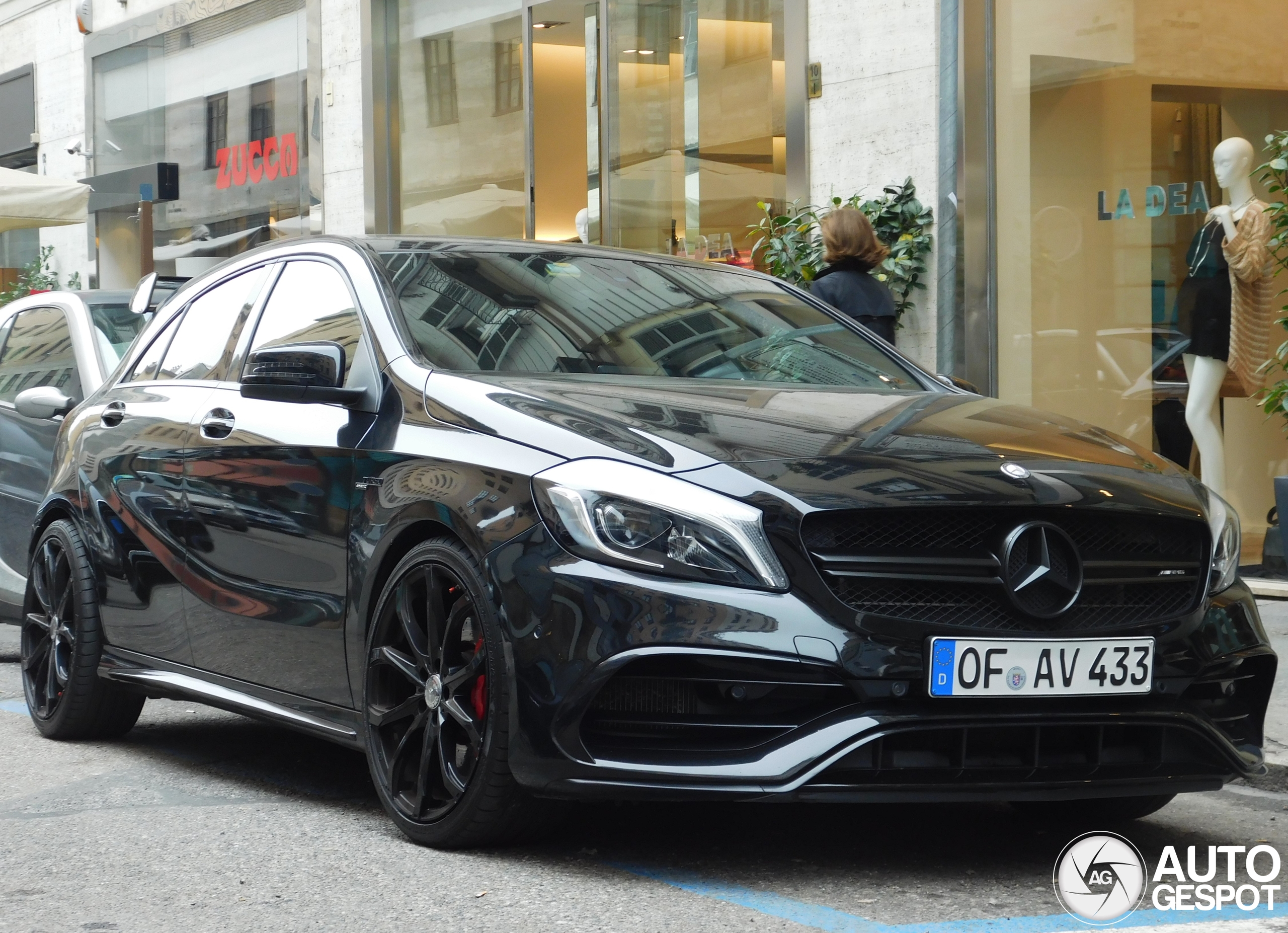 Mercedes-AMG A 45 W176 2015