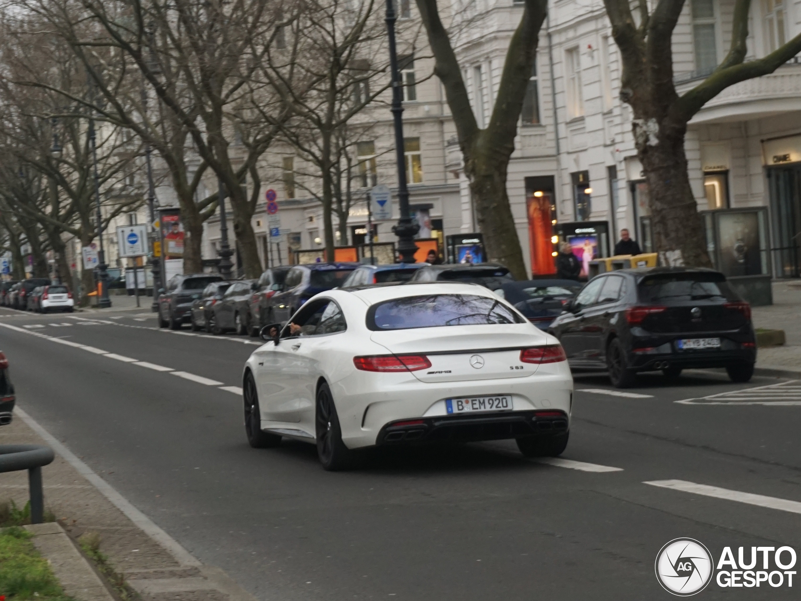 Mercedes-AMG S 63 Coupé C217