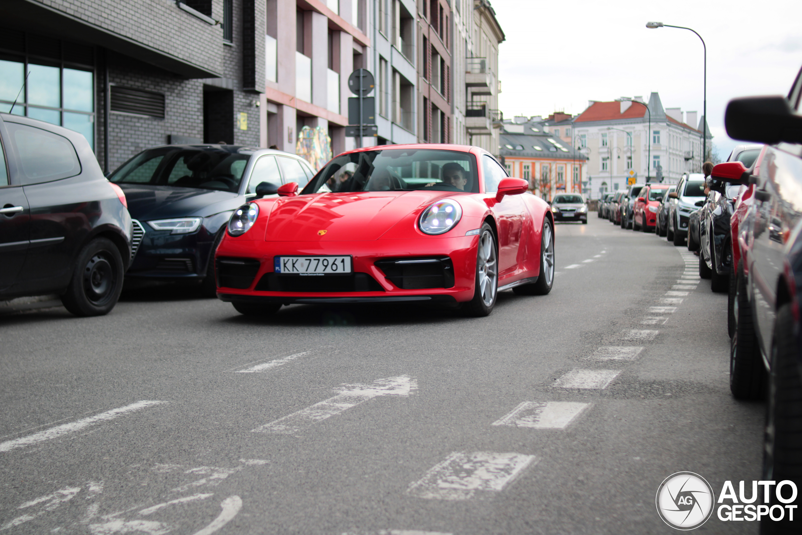 Porsche 992 Carrera 4S