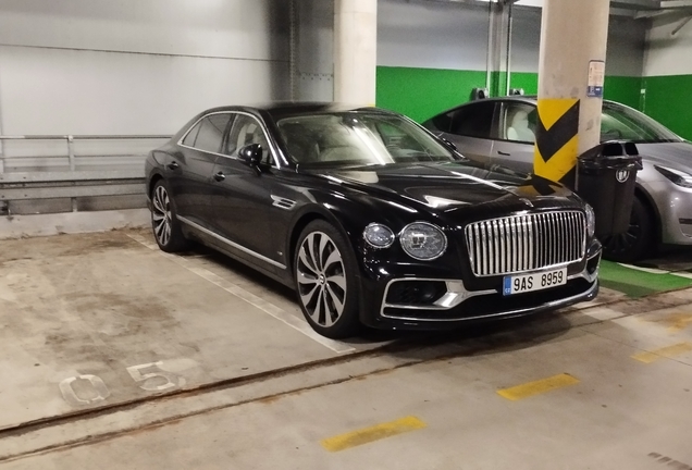 Bentley Flying Spur V8 2021