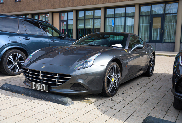 Ferrari California T