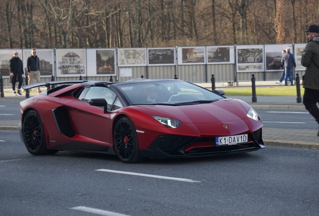 Lamborghini Aventador LP750-4 SuperVeloce Roadster