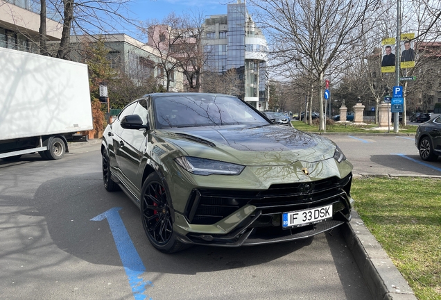 Lamborghini Urus Performante