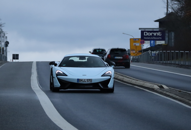 McLaren 570S