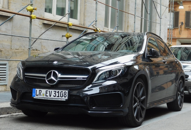 Mercedes-AMG GLA 45 X156