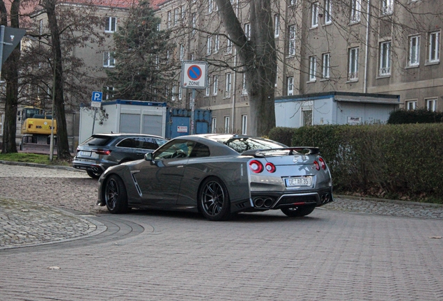 Nissan GT-R 2017