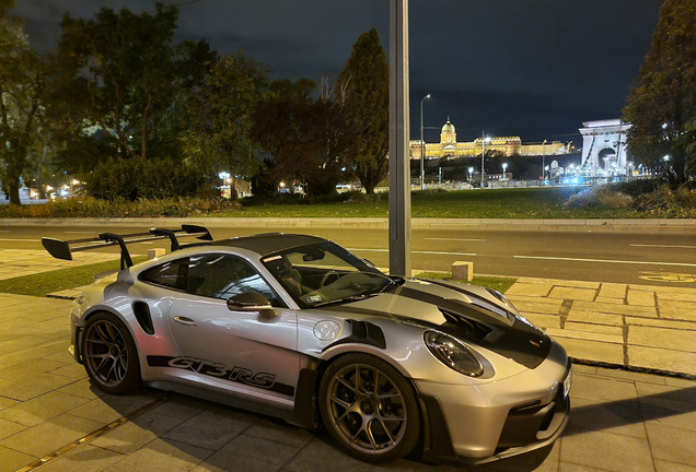 Porsche 992 GT3 RS Weissach Package