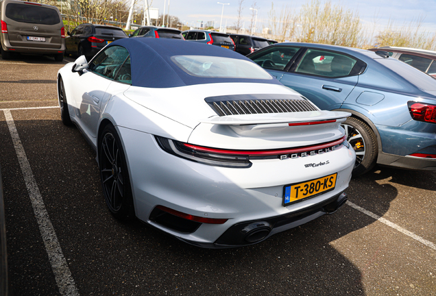 Porsche 992 Turbo S Cabriolet