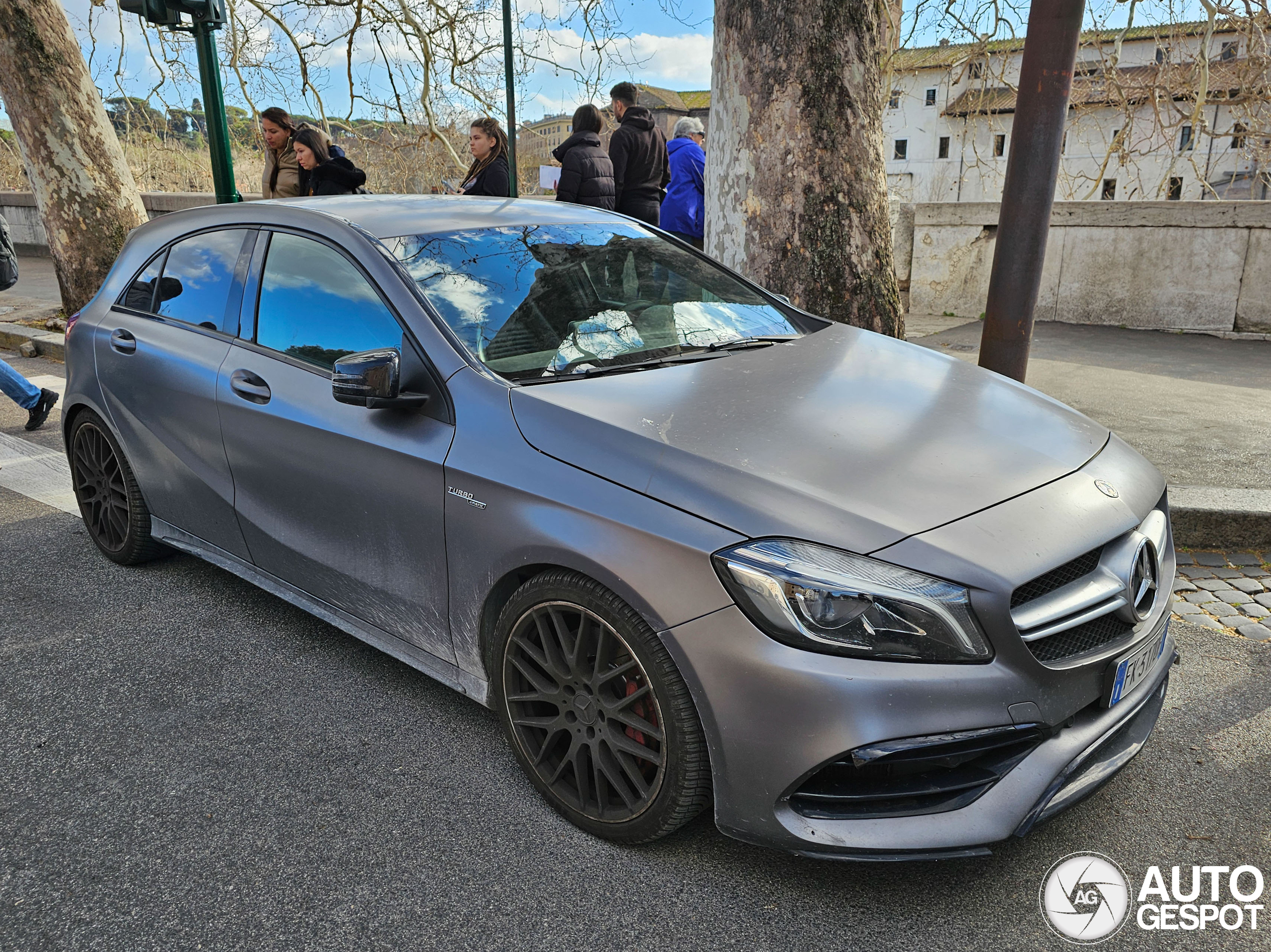 Mercedes-AMG A 45 W176 2015