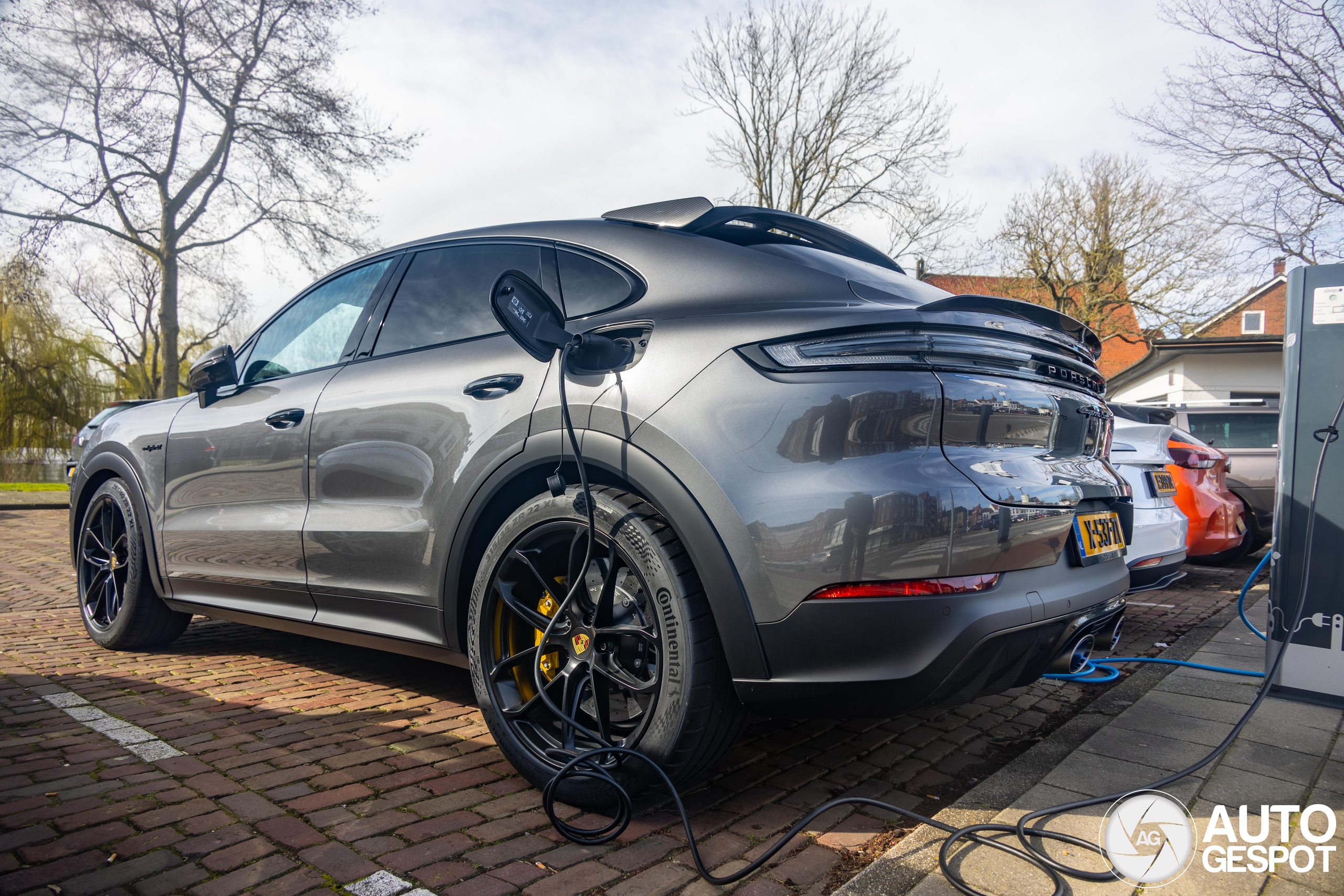 Porsche Cayenne Coupé Turbo E-Hybrid