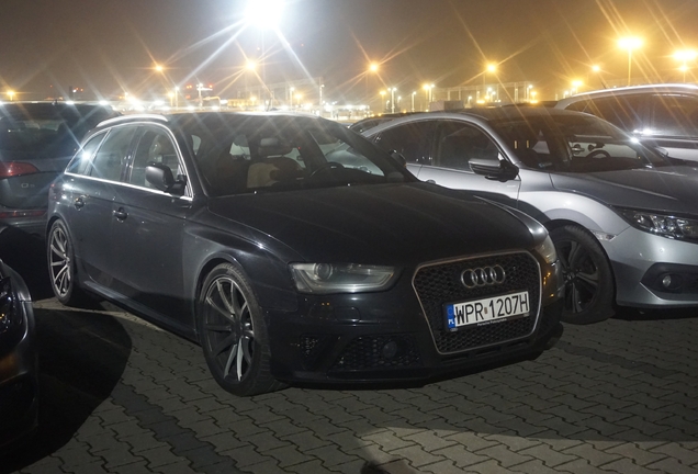 Audi RS4 Avant B8