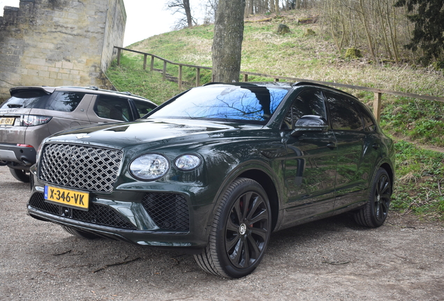 Bentley Bentayga EWB Mulliner