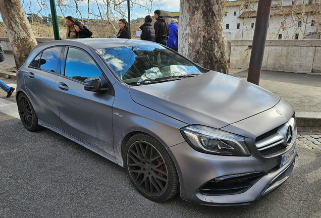 Mercedes-AMG A 45 W176 2015