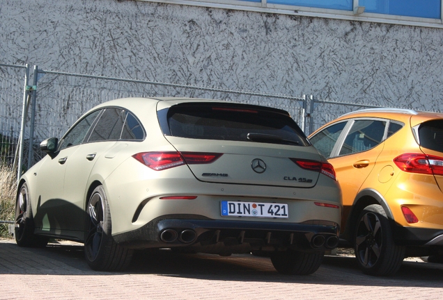 Mercedes-AMG CLA 45 S Shooting Brake X118