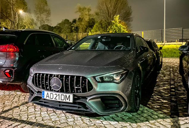 Mercedes-AMG CLA 45 S Shooting Brake X118