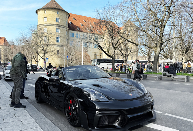 Porsche 718 Spyder RS Weissach Package