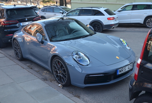 Porsche 992 Carrera 4S