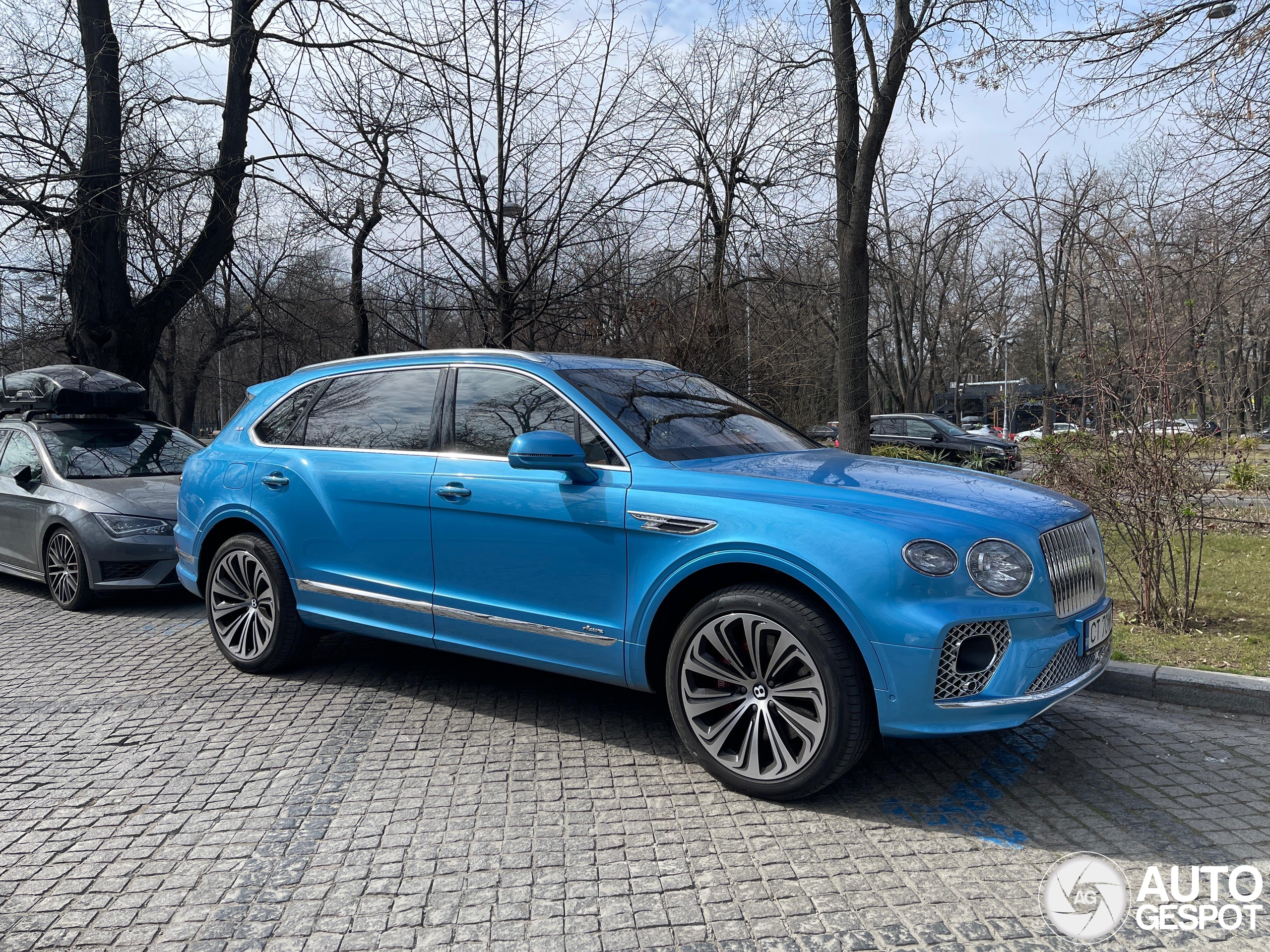 Bentley Bentayga Azure EWB First Edition