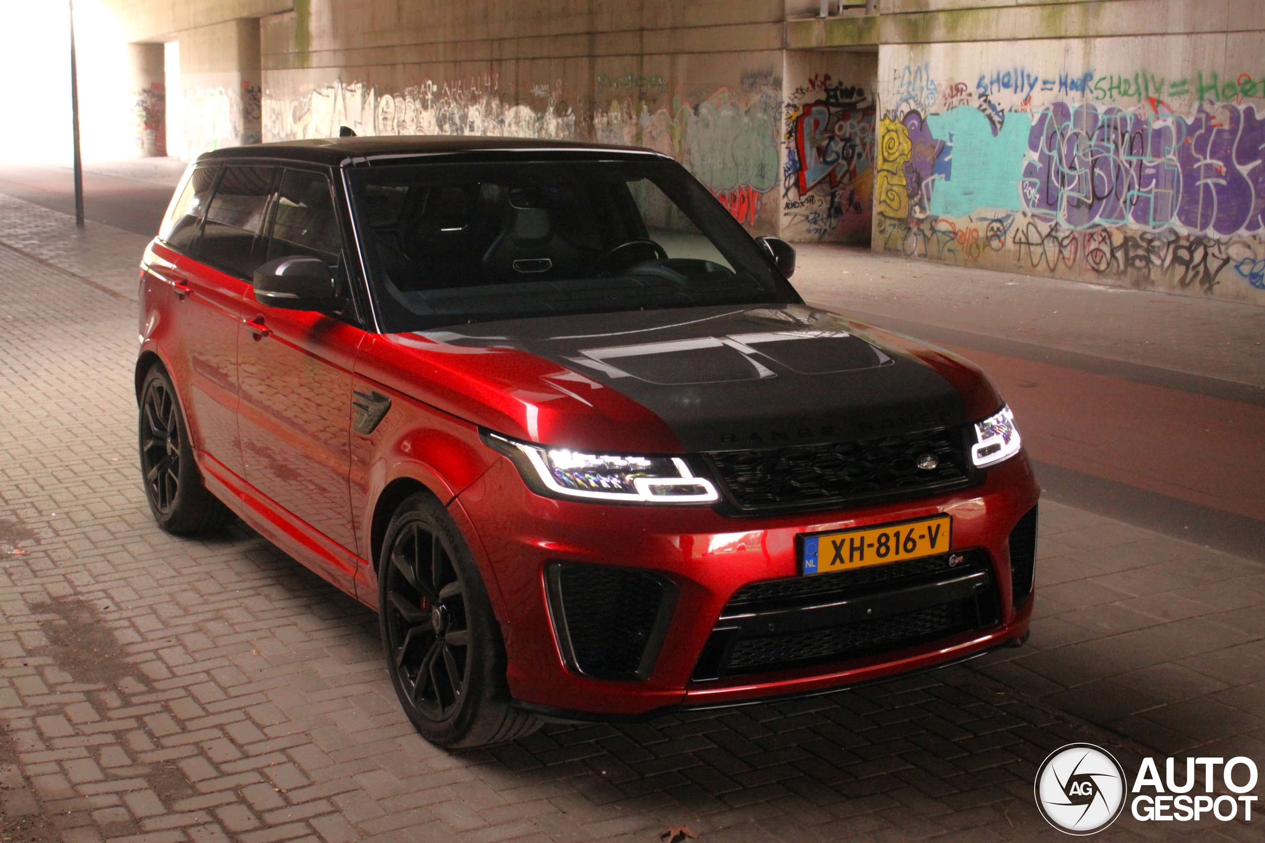 Land Rover Range Rover Sport SVR 2018 Carbon Edition