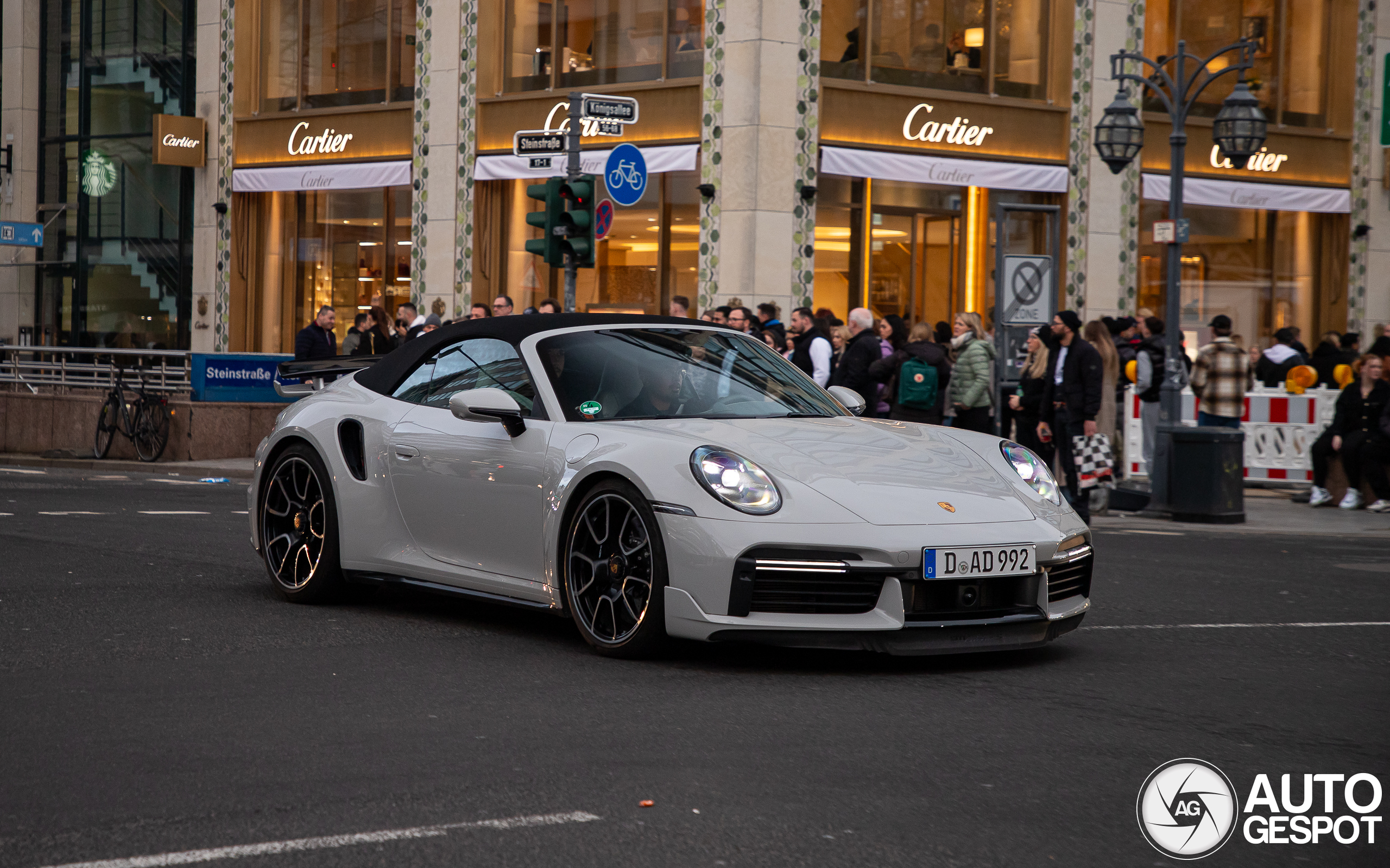 Porsche 992 Turbo S Cabriolet