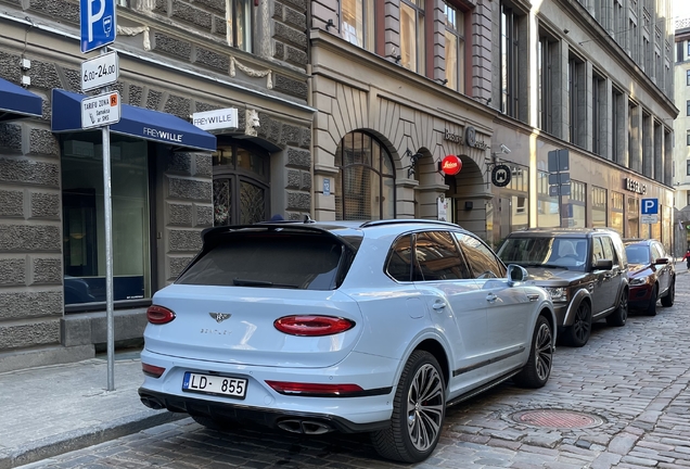 Bentley Bentayga Azure