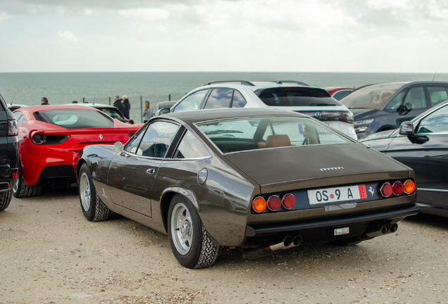 Ferrari 365 GTC/4