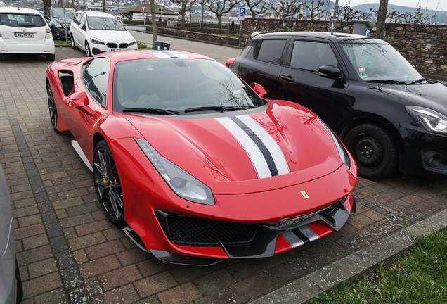 Ferrari 488 Pista