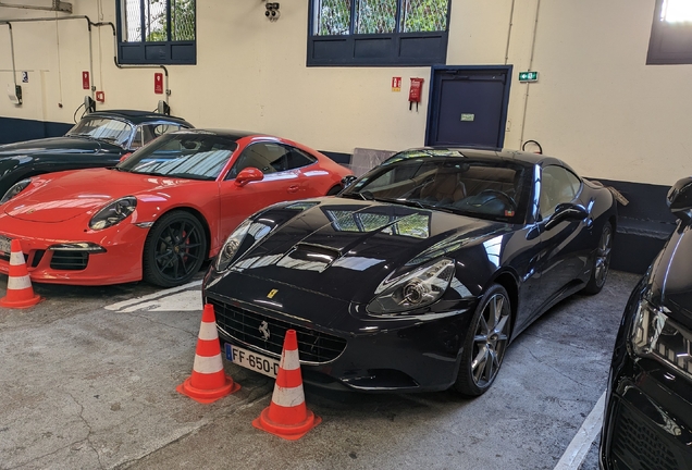 Ferrari California