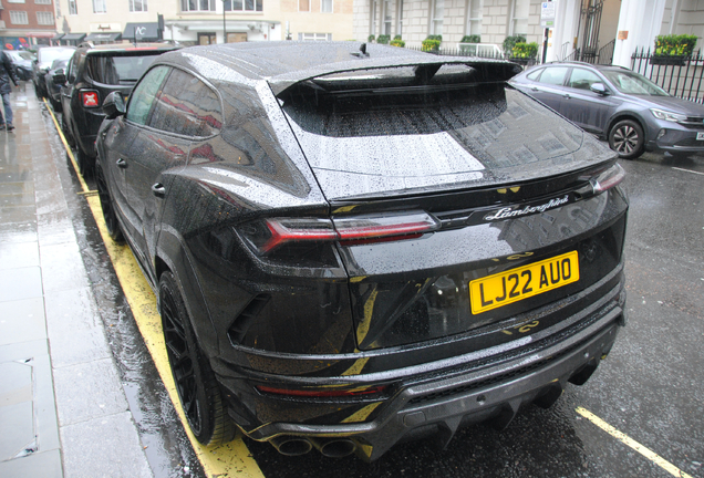 Lamborghini Urus Nero Design