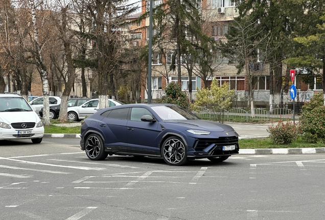 Lamborghini Urus Performante