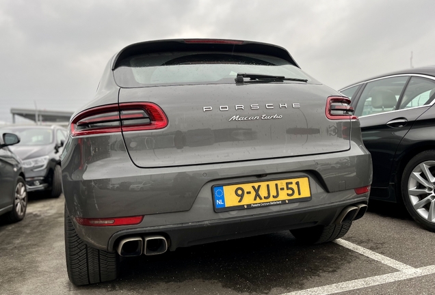 Porsche 95B Macan Turbo