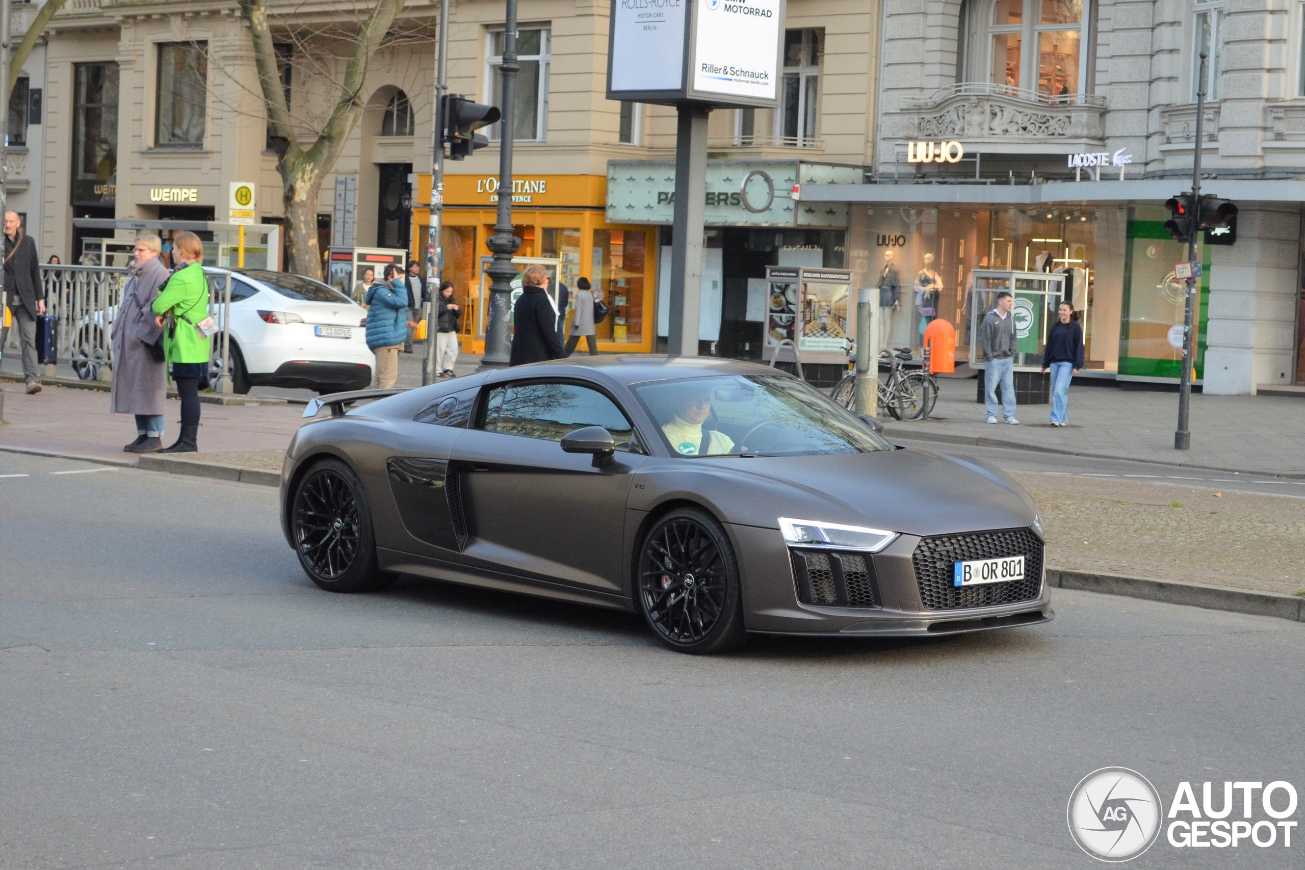 Audi R8 V10 Plus 2015