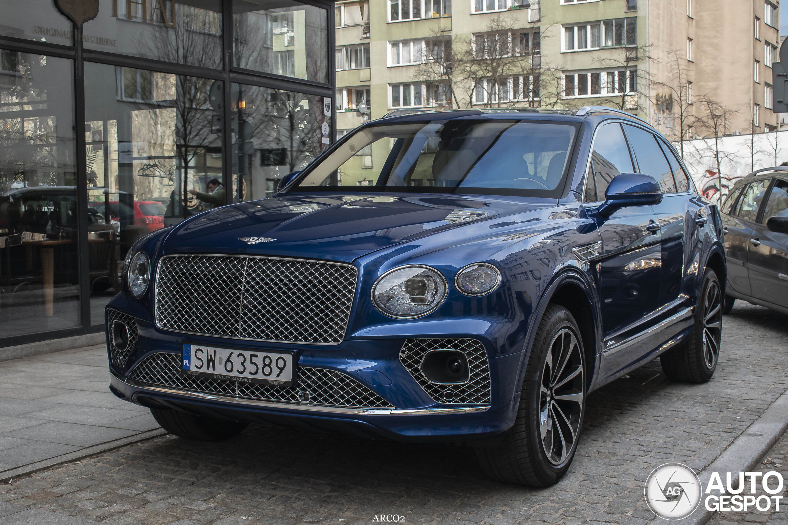 Bentley Bentayga Azure