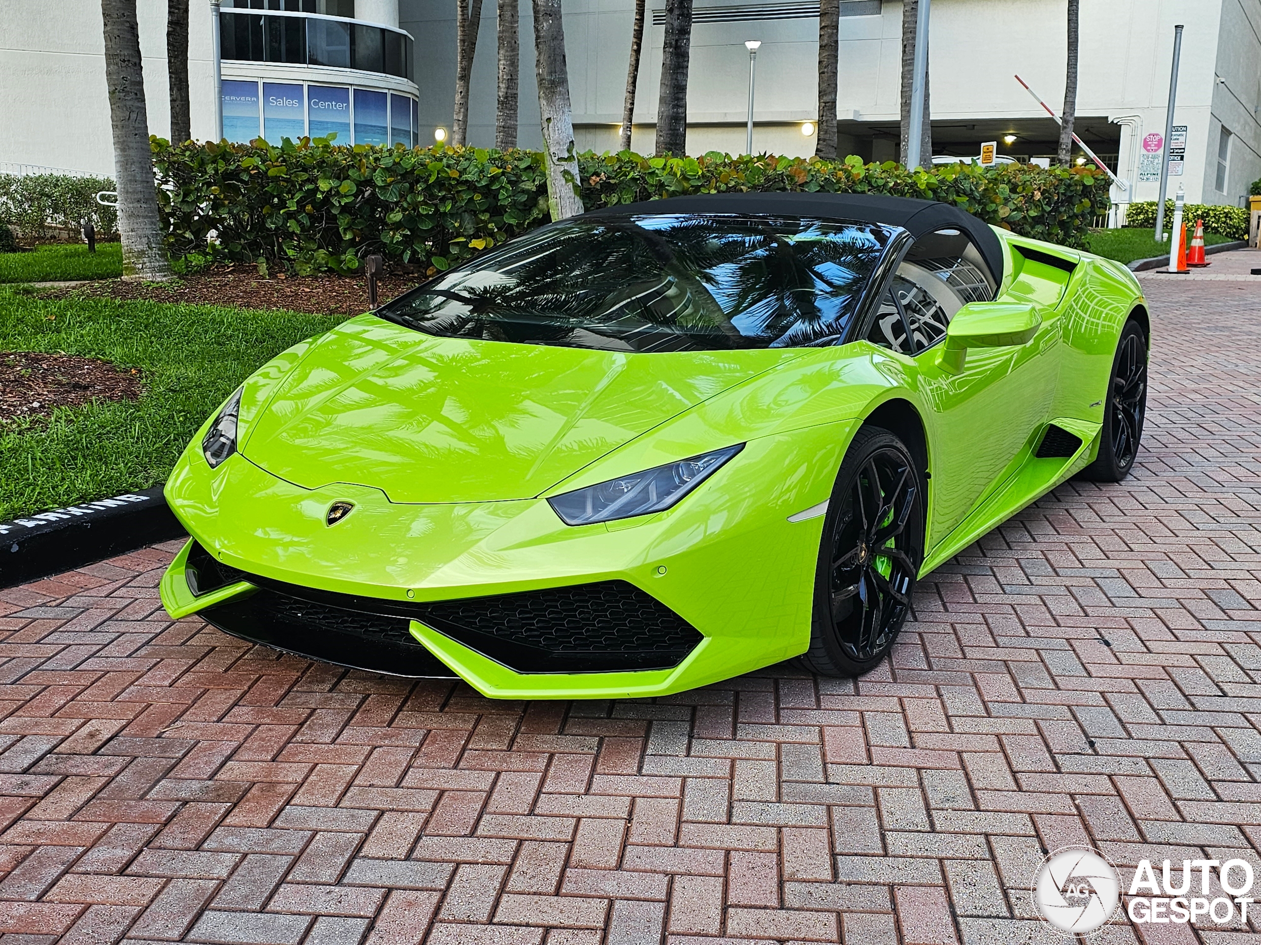 Lamborghini Huracán LP610-4 Spyder