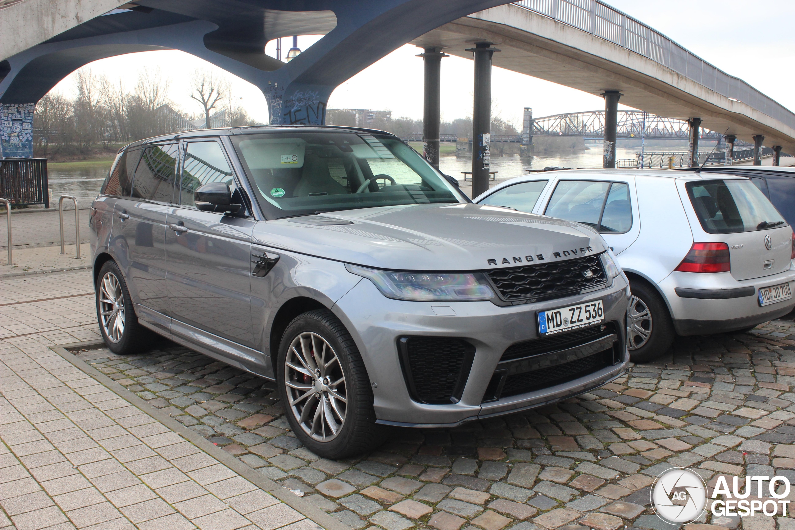 Land Rover Range Rover Sport SVR 2018