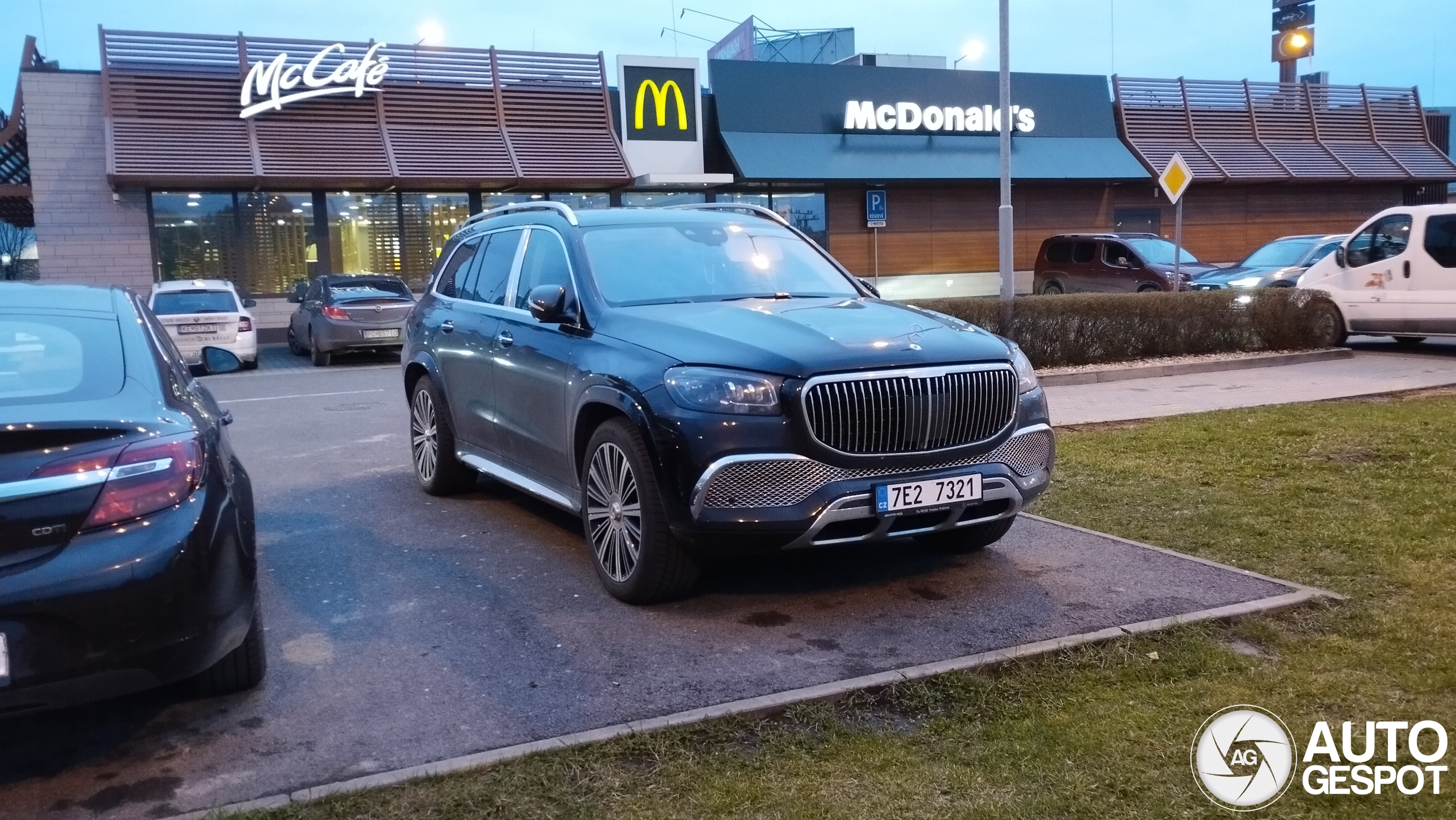 Mercedes-Maybach GLS 600