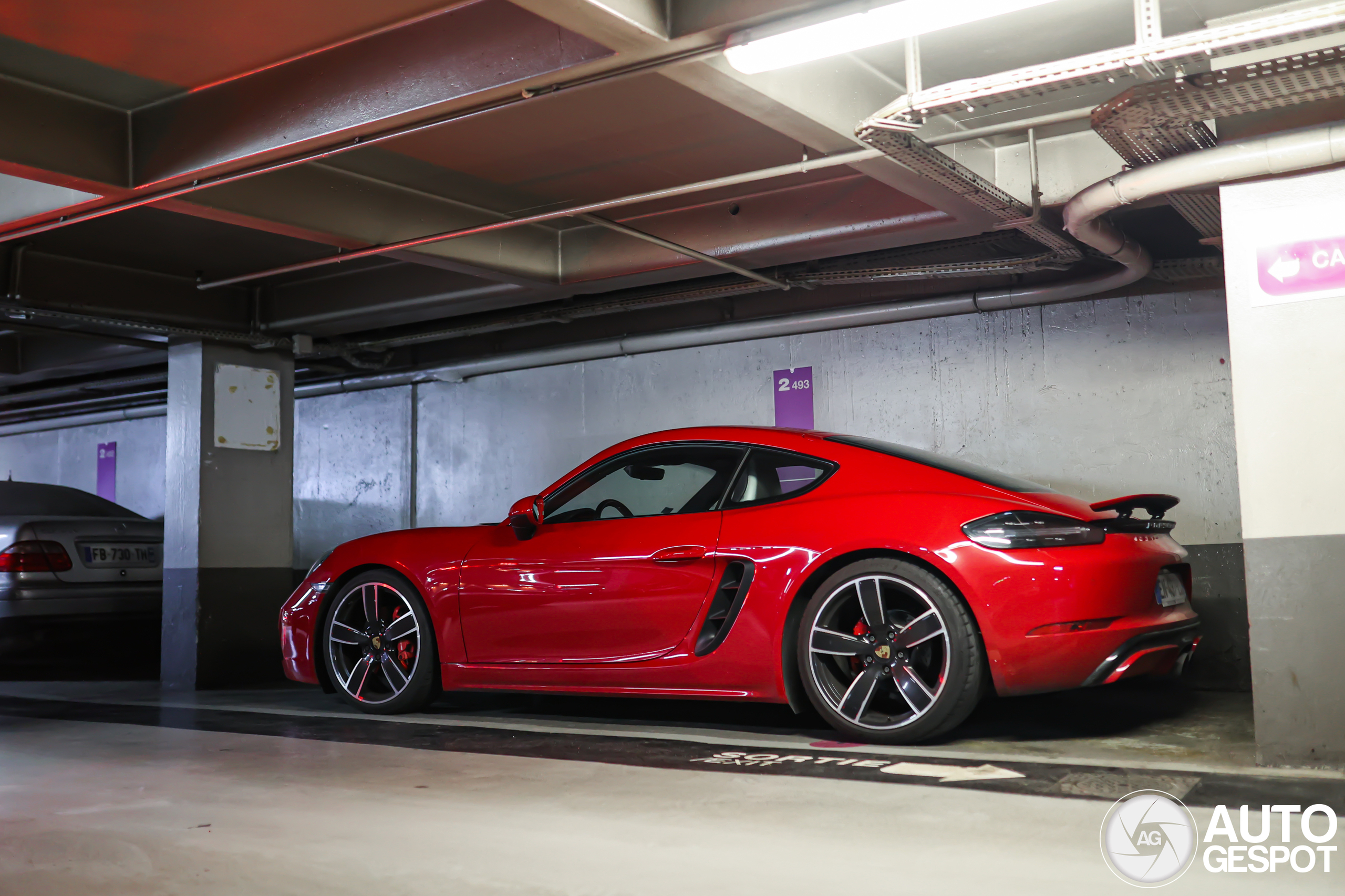 Porsche 718 Cayman S