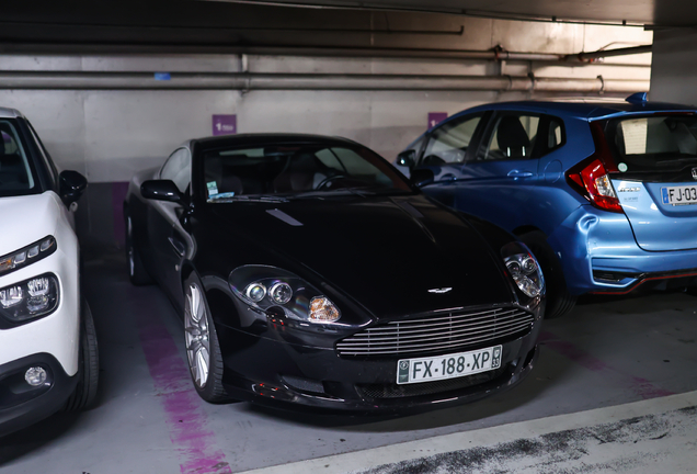 Aston Martin DB9