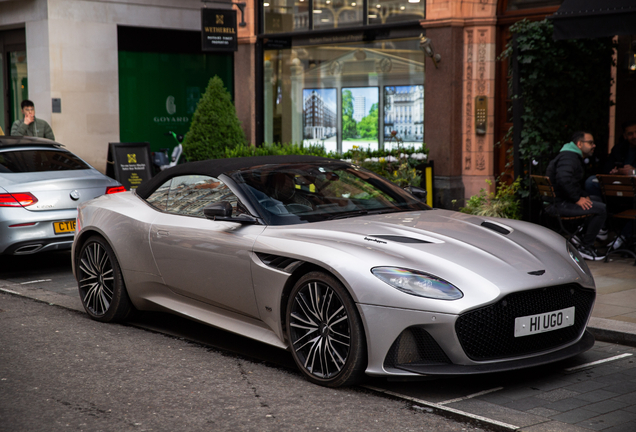 Aston Martin DBS Superleggera Volante