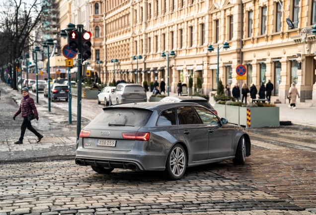 Audi RS6 Avant C7 2015