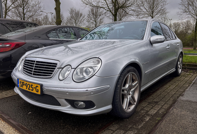 Mercedes-Benz E 55 AMG