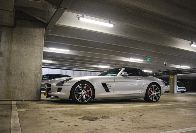 Mercedes-Benz SLS AMG Roadster