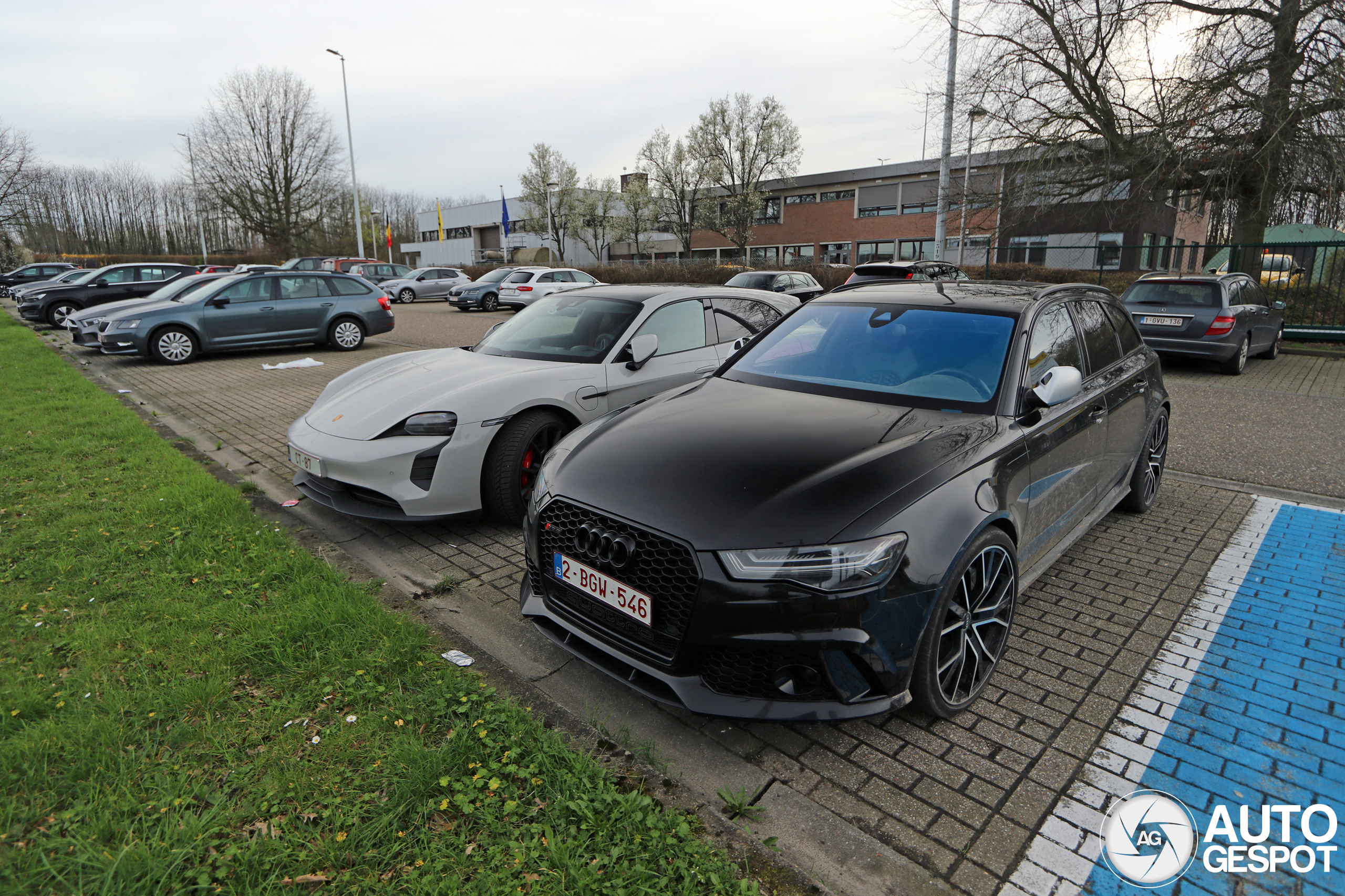 Audi RS6 Avant C7 2015