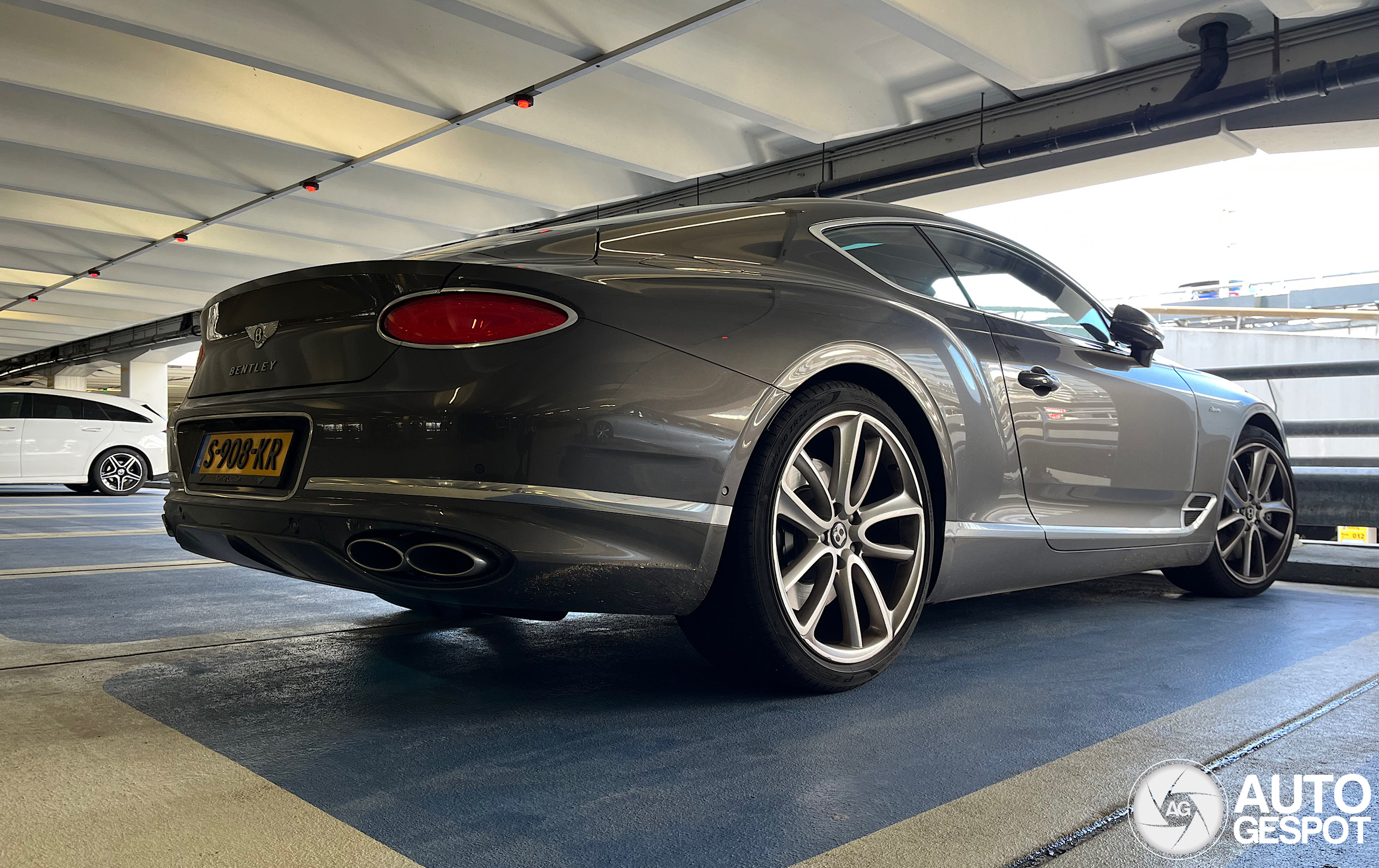 Bentley Continental GT V8 Azure