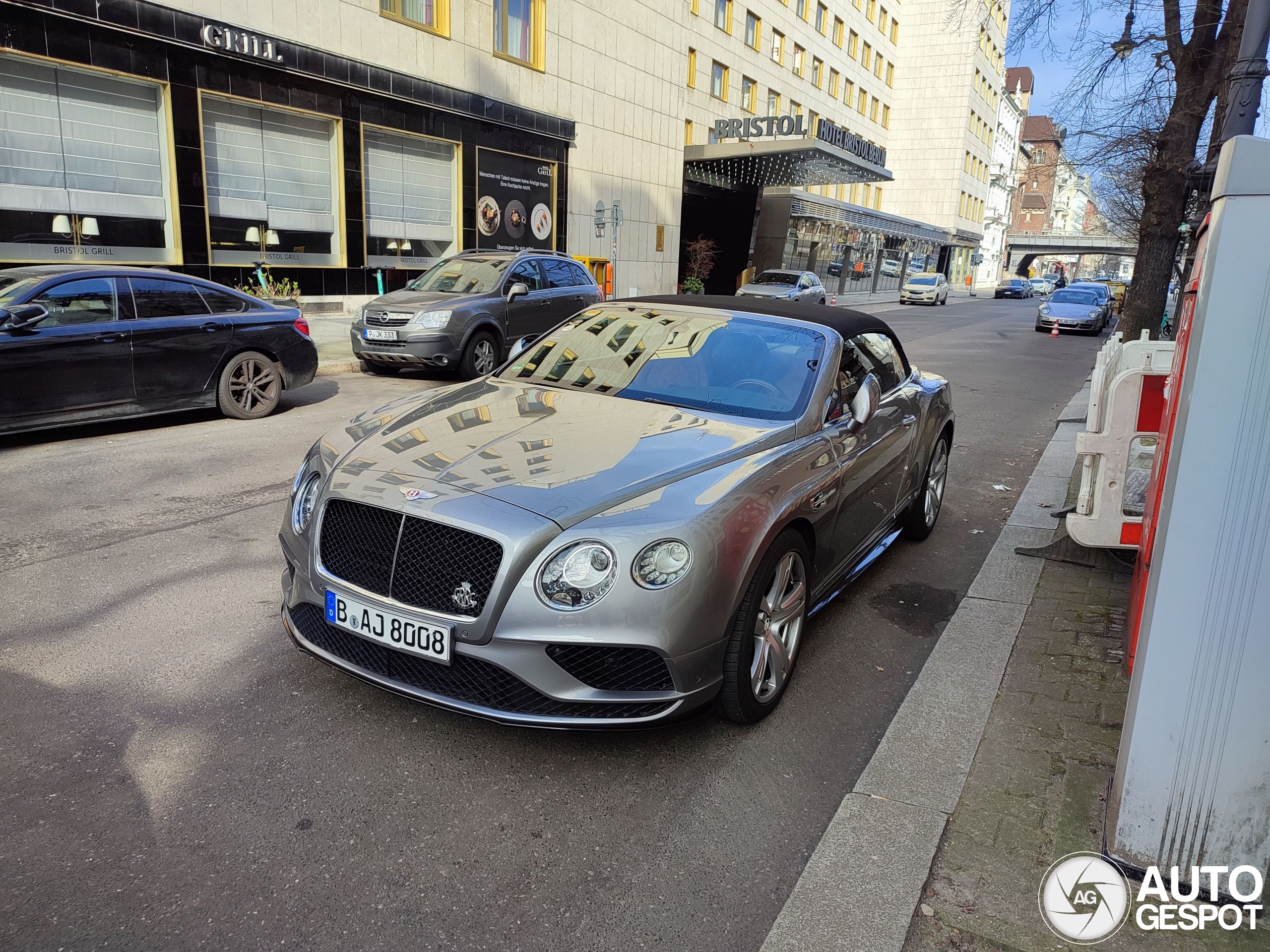 Bentley Continental GTC V8 S 2016