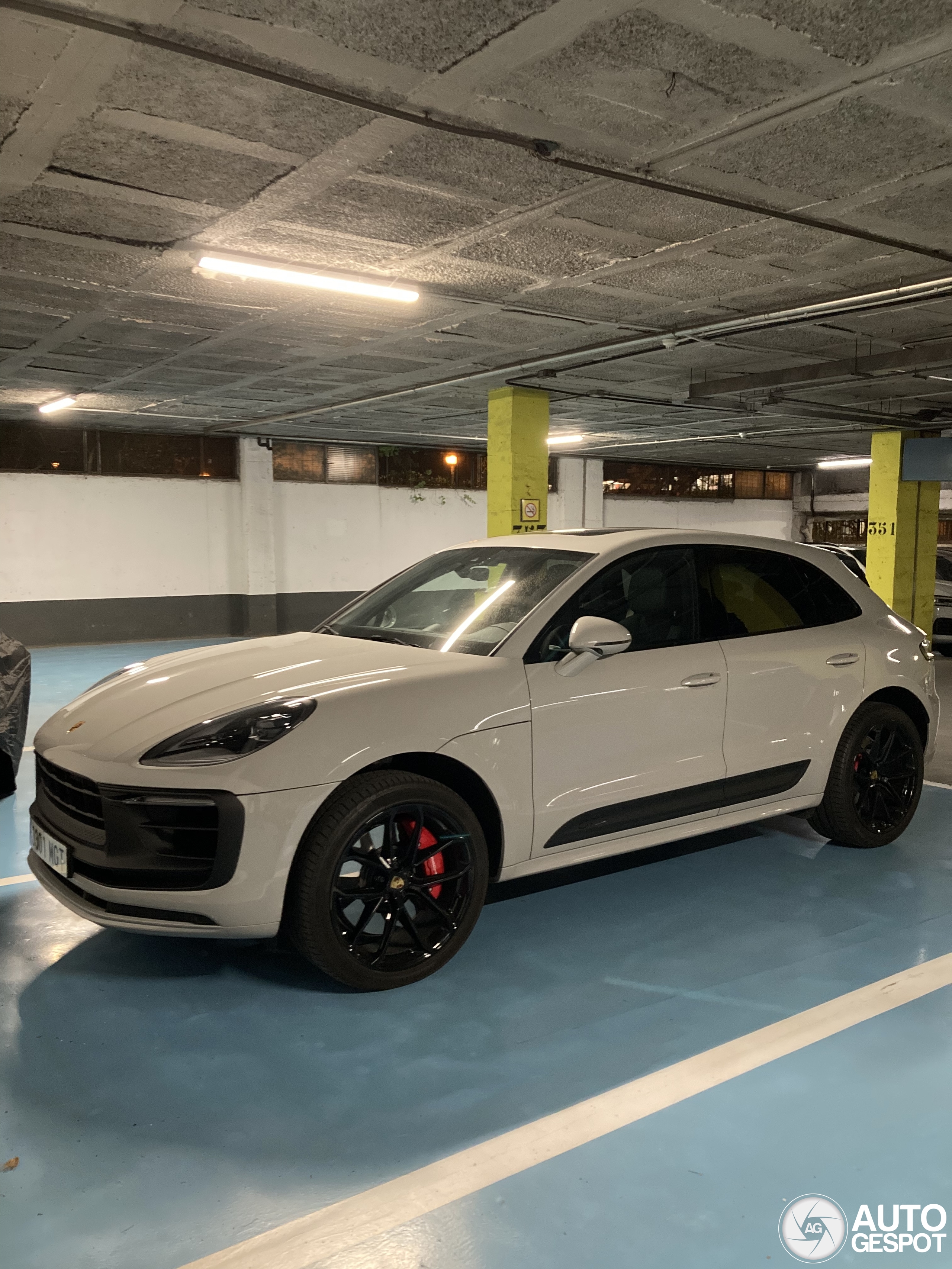 Porsche 95B Macan GTS MkIII