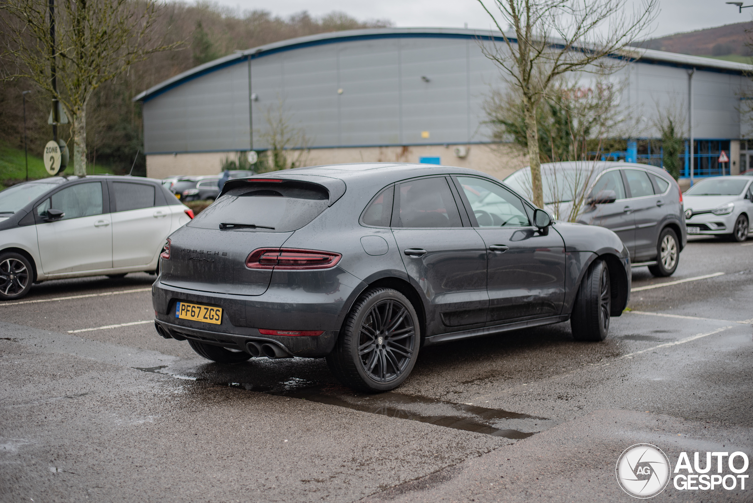 Porsche 95B Macan Turbo